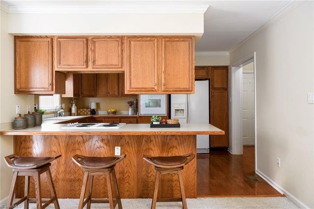 1117 Fairway Drive, Yadkinville, NC 27055