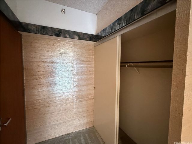 1188 Bishop Street 2712, Honolulu, HI 96813
