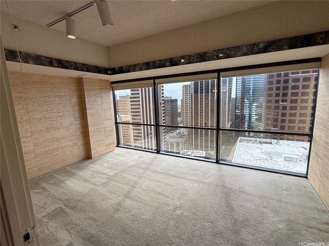 1188 Bishop Street 2712, Honolulu, HI 96813