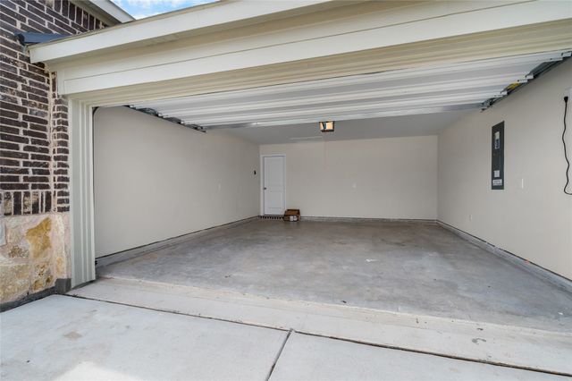 4318 Carnation Drive, Sherman, TX 75090