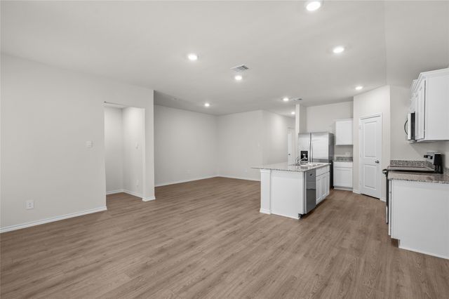 4318 Carnation Drive, Sherman, TX 75090