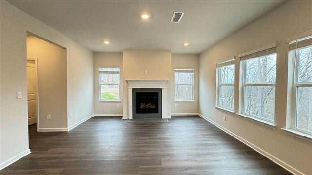 228 Water Oak Way, Dawsonville, GA 30534