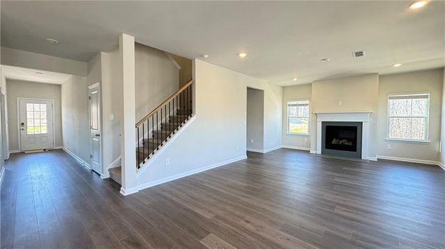 228 Water Oak Way, Dawsonville, GA 30534