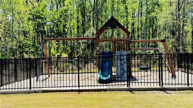 228 Water Oak Way, Dawsonville, GA 30534