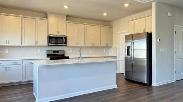 228 Water Oak Way, Dawsonville, GA 30534