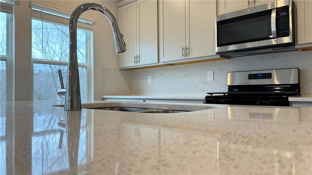 228 Water Oak Way, Dawsonville, GA 30534