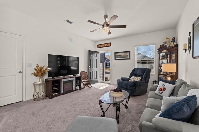 305 Cornhusker Dr., Conway, SC 29526