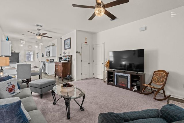 305 Cornhusker Dr., Conway, SC 29526