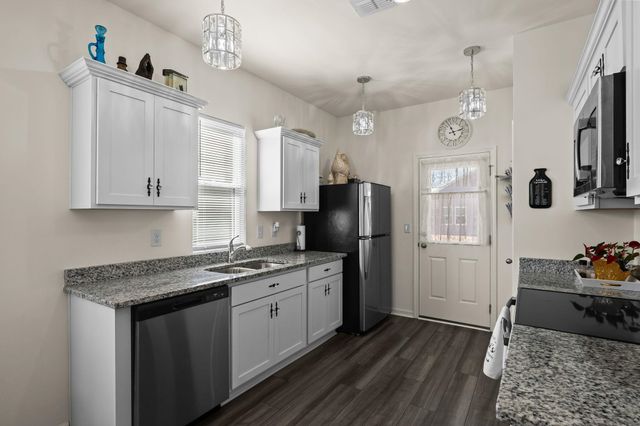305 Cornhusker Dr., Conway, SC 29526