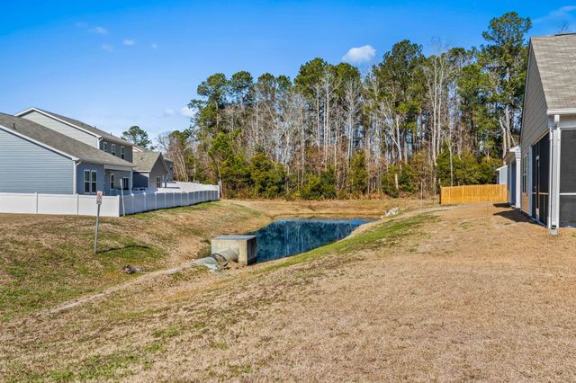 305 Cornhusker Dr., Conway, SC 29526