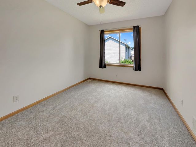 817 Daniel Drive, Belle Plaine, MN 56011