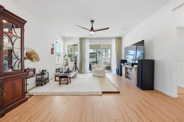 4700 CRAGMERE LOOP, Clermont, FL 34711