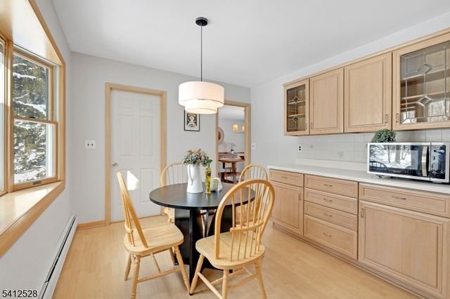 52 Valleyview Rd, Warren Twp., NJ 07059