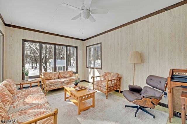 52 Valleyview Rd, Warren Twp., NJ 07059