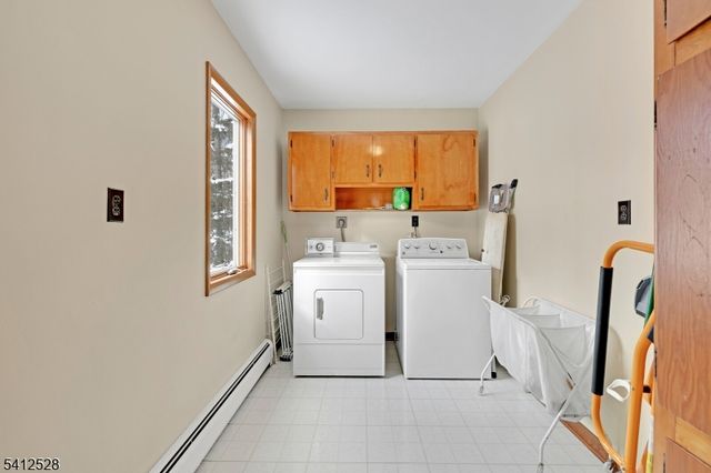 52 Valleyview Rd, Warren Twp., NJ 07059