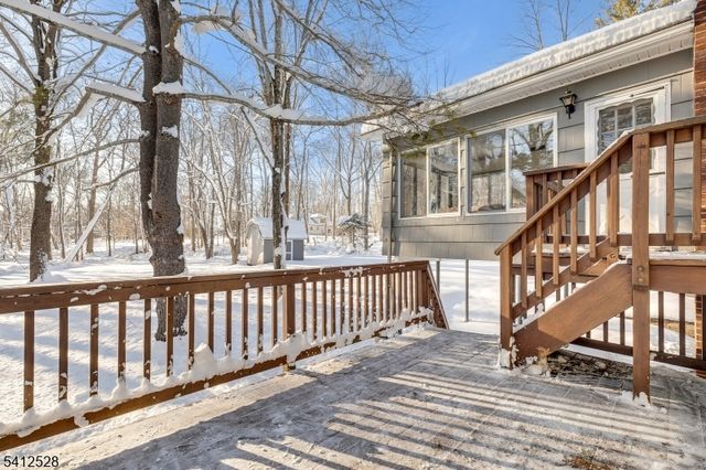 52 Valleyview Rd, Warren Twp., NJ 07059