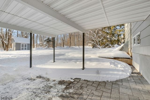 52 Valleyview Rd, Warren Twp., NJ 07059