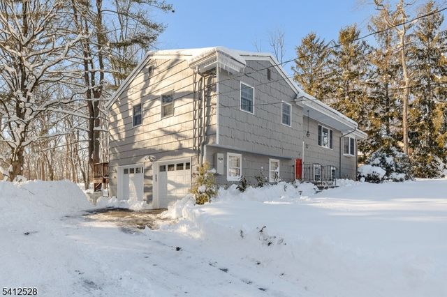 52 Valleyview Rd, Warren Twp., NJ 07059