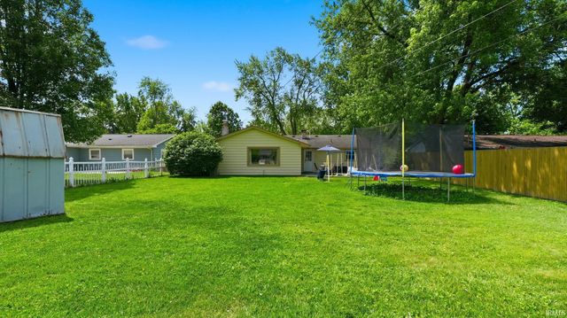 8231 Wyoming Pass, Fort Wayne, IN 46815