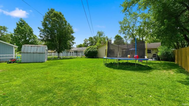 8231 Wyoming Pass, Fort Wayne, IN 46815