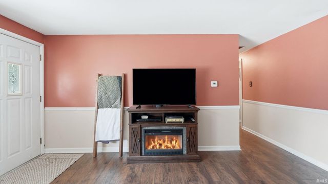 8231 Wyoming Pass, Fort Wayne, IN 46815