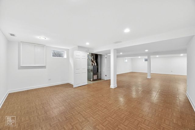 23670 N Elm Road, Lincolnshire, IL 60069