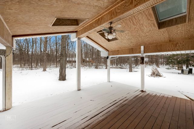 23670 N Elm Road, Lincolnshire, IL 60069