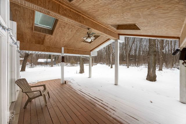 23670 N Elm Road, Lincolnshire, IL 60069