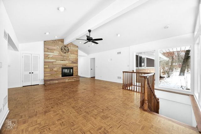 23670 N Elm Road, Lincolnshire, IL 60069