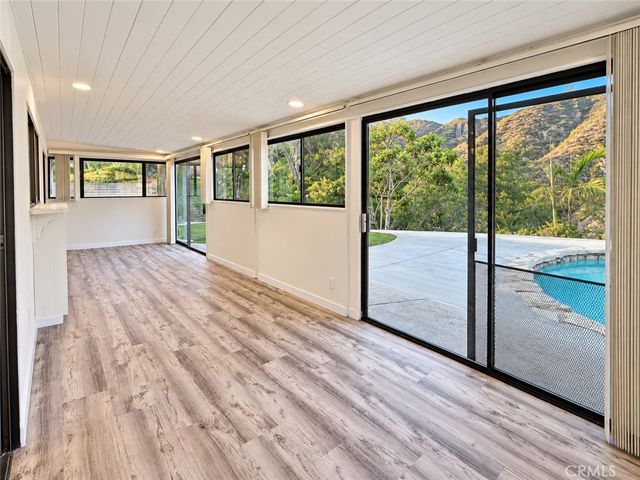 1420 Belleau Road, Glendale, CA 91206