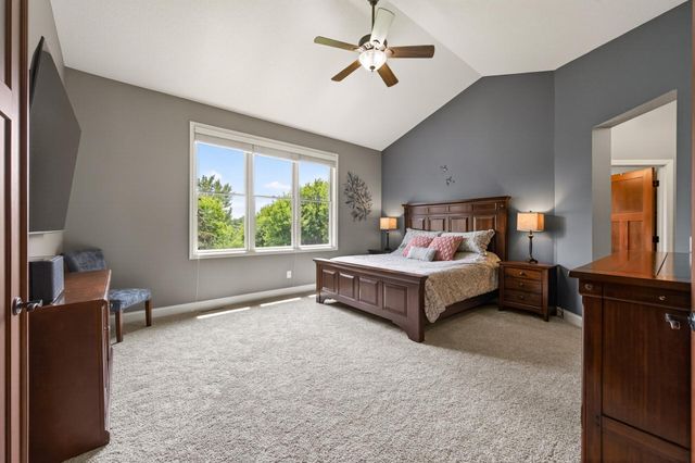 7320 Everest Lane N, Maple Grove, MN 55311