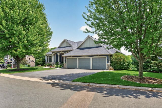 7320 Everest Lane N, Maple Grove, MN 55311