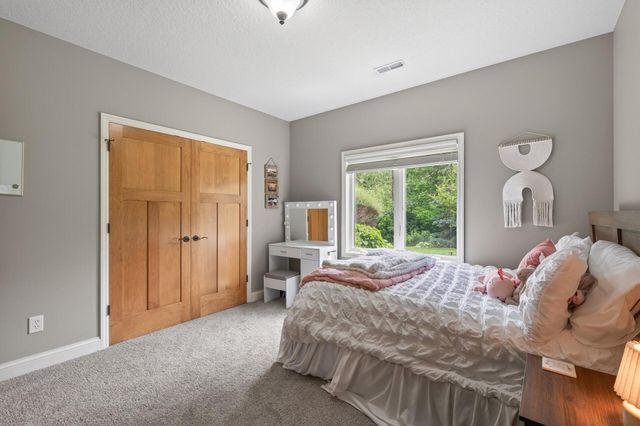 7320 Everest Lane N, Maple Grove, MN 55311