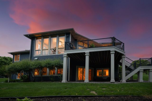 7320 Everest Lane N, Maple Grove, MN 55311