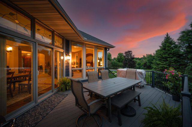 7320 Everest Lane N, Maple Grove, MN 55311