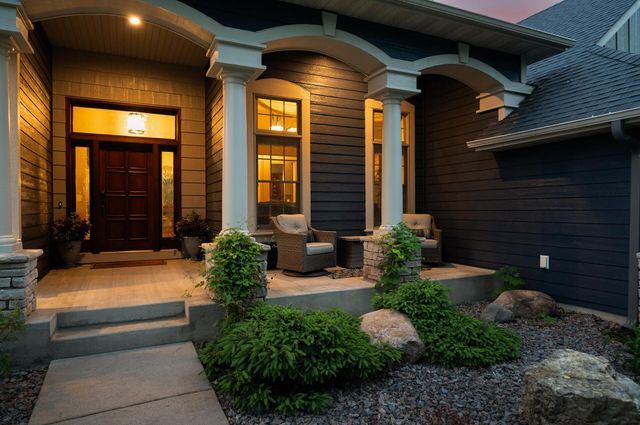 7320 Everest Lane N, Maple Grove, MN 55311