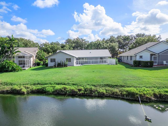 6000 NW 63 Place, Parkland, FL 33067