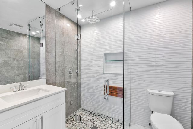 6000 NW 63 Place, Parkland, FL 33067
