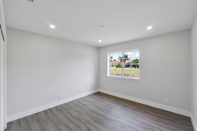 6000 NW 63 Place, Parkland, FL 33067