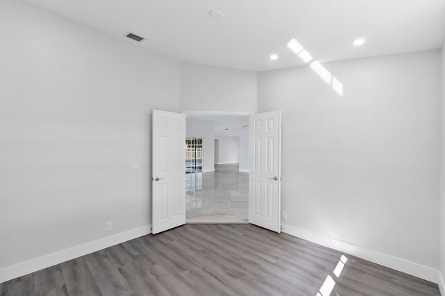 6000 NW 63 Place, Parkland, FL 33067