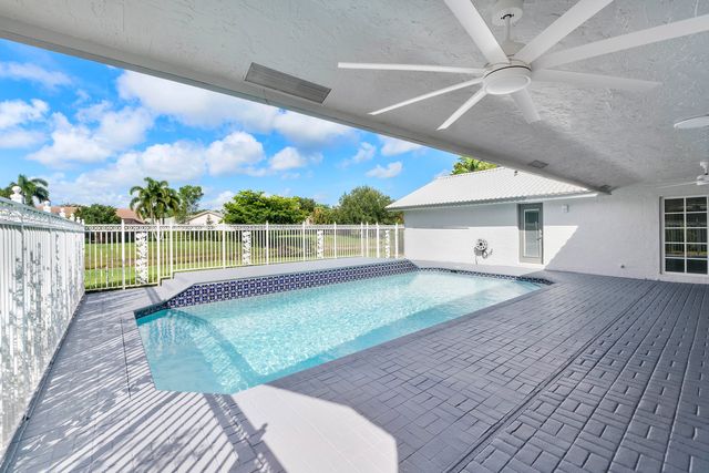 6000 NW 63 Place, Parkland, FL 33067