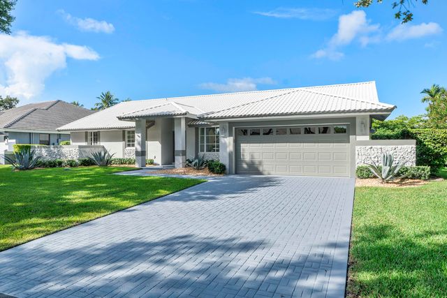 6000 NW 63 Place, Parkland, FL 33067