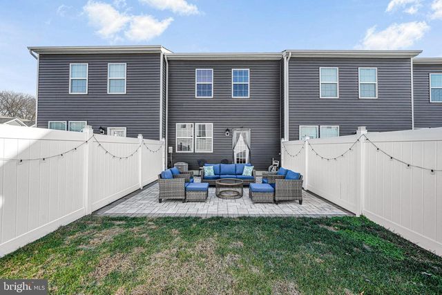 69 PEREGRINE WAY, Burlington, NJ 08016