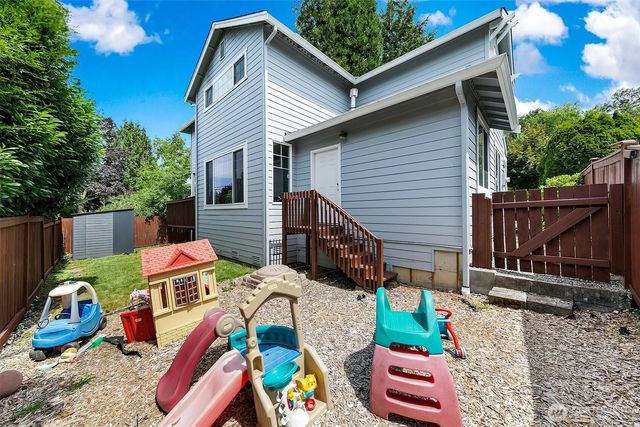 18014 81st Lane NE, Kenmore, WA 98028