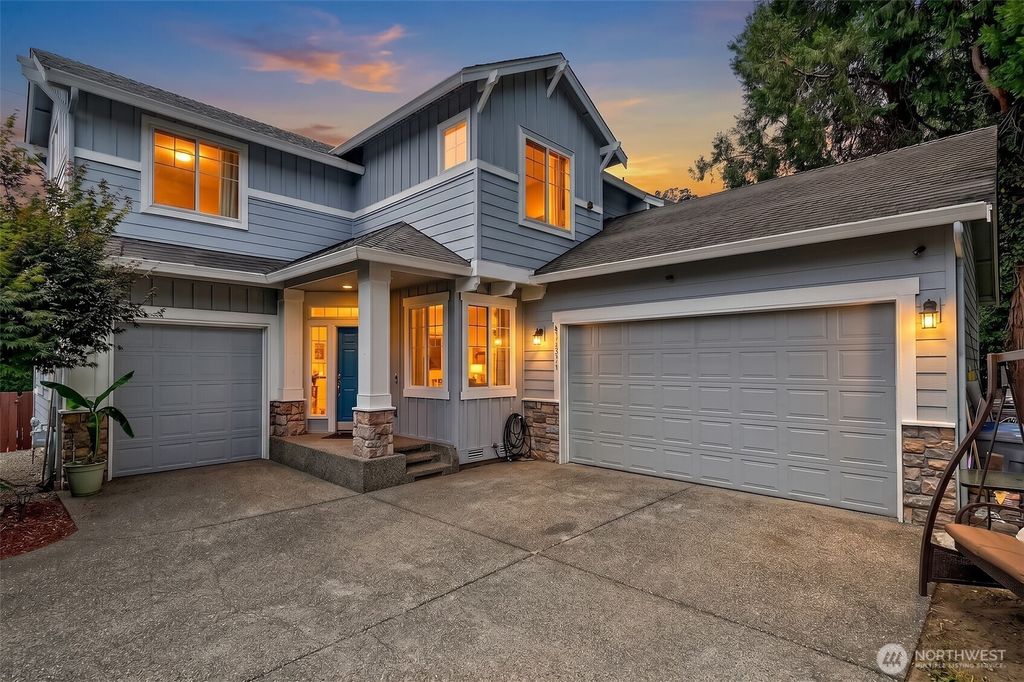 18014 81st Lane NE, Kenmore, WA 98028
