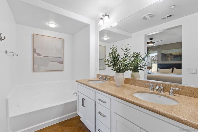 2702 Piantino Cir, San Diego, CA 92108