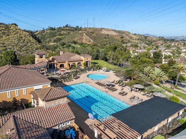 2702 Piantino Cir, San Diego, CA 92108