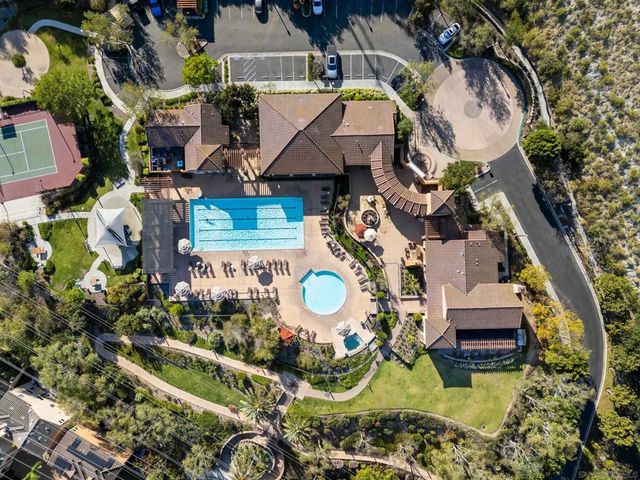 2702 Piantino Cir, San Diego, CA 92108