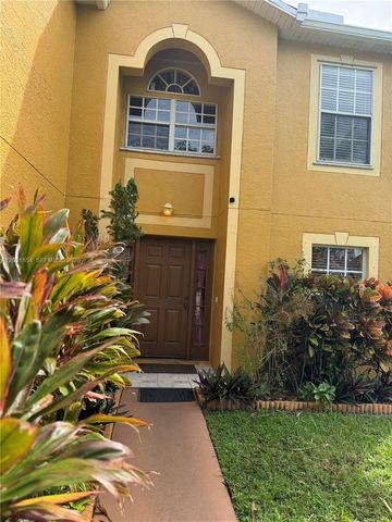 402 SE Crosspoint Dr, Port St. Lucie, FL 34983