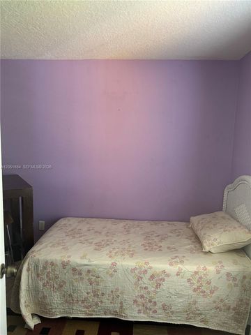 402 SE Crosspoint Dr, Port St. Lucie, FL 34983